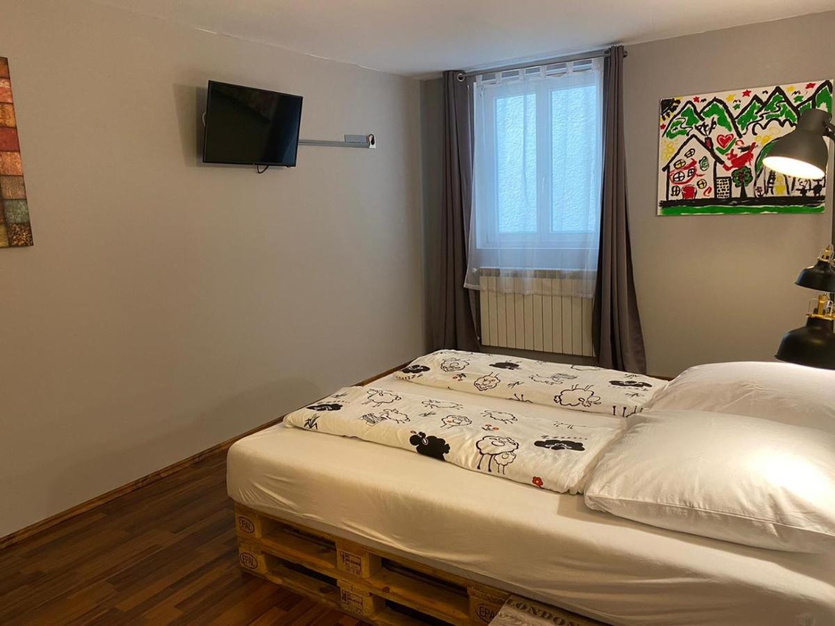 Fewo Mattiello'S Apartamento Mengen Exterior foto